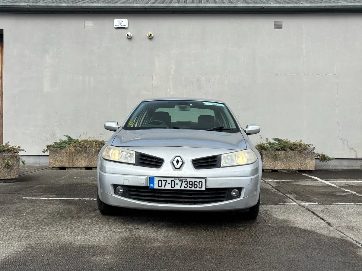 Renault Megane 1.4 Petrol Manual NCT 11/25 - Image 3