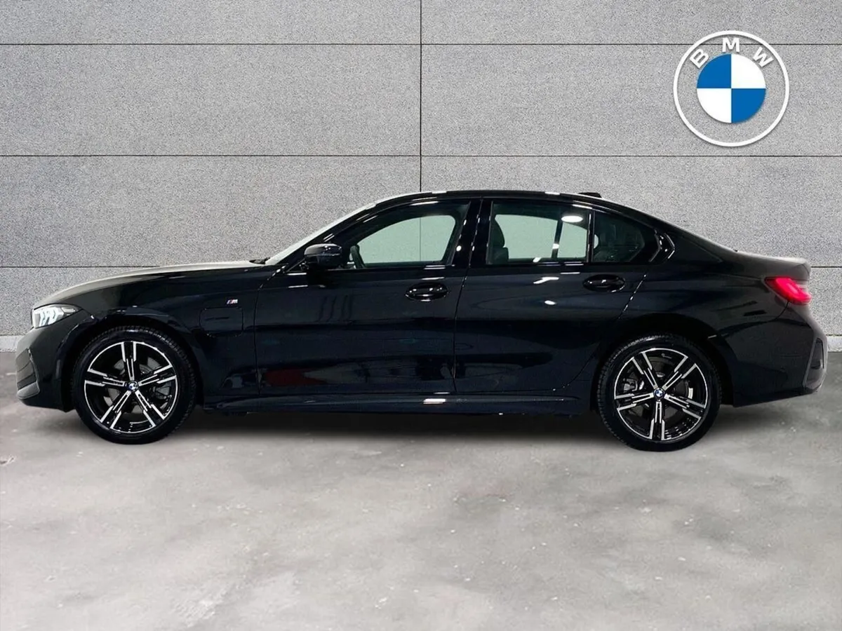BMW 3 Series 330e M Sport Saloon - Image 4