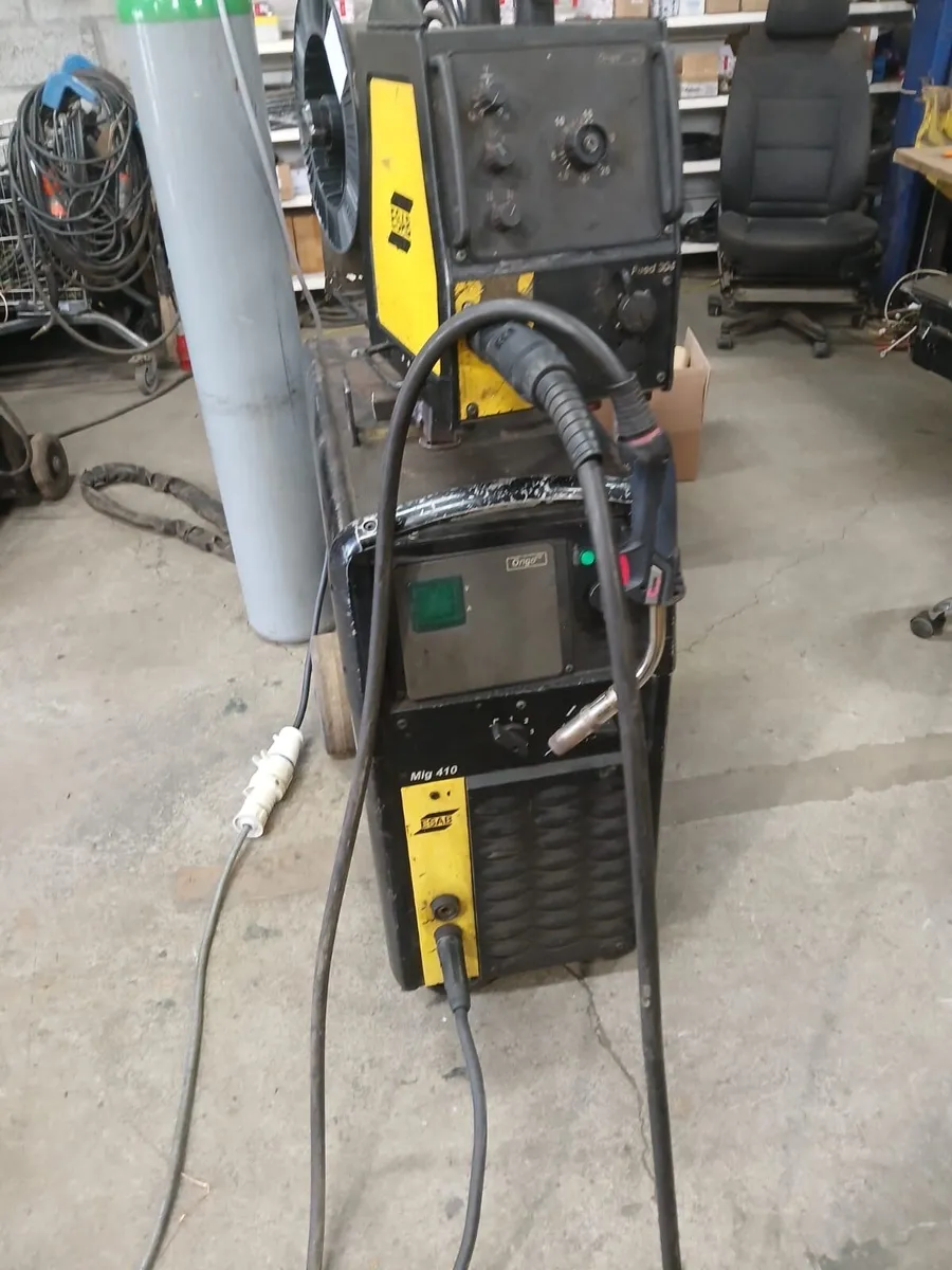400 amp single phase mig welder - Image 1