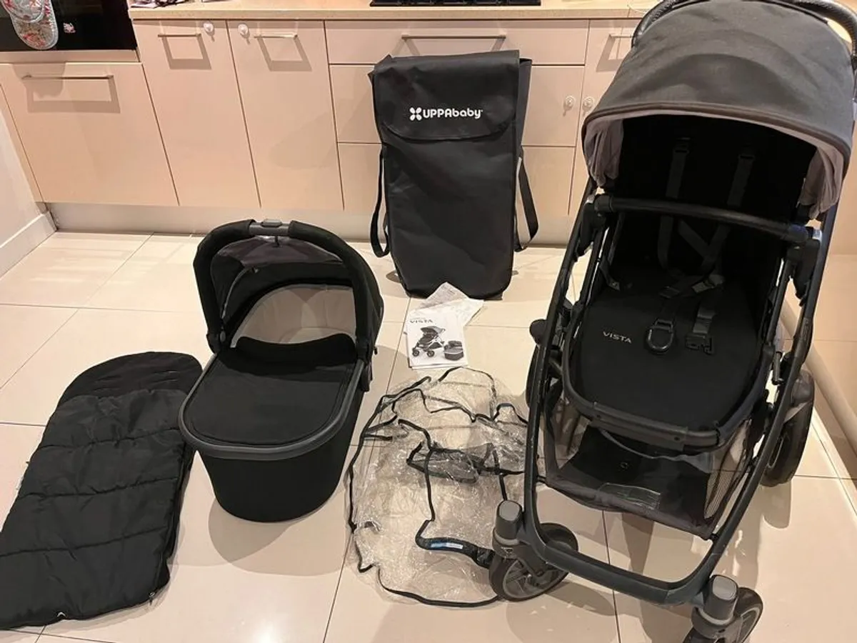 Uppababy vista Pram / Buggy set 2018 - Image 1