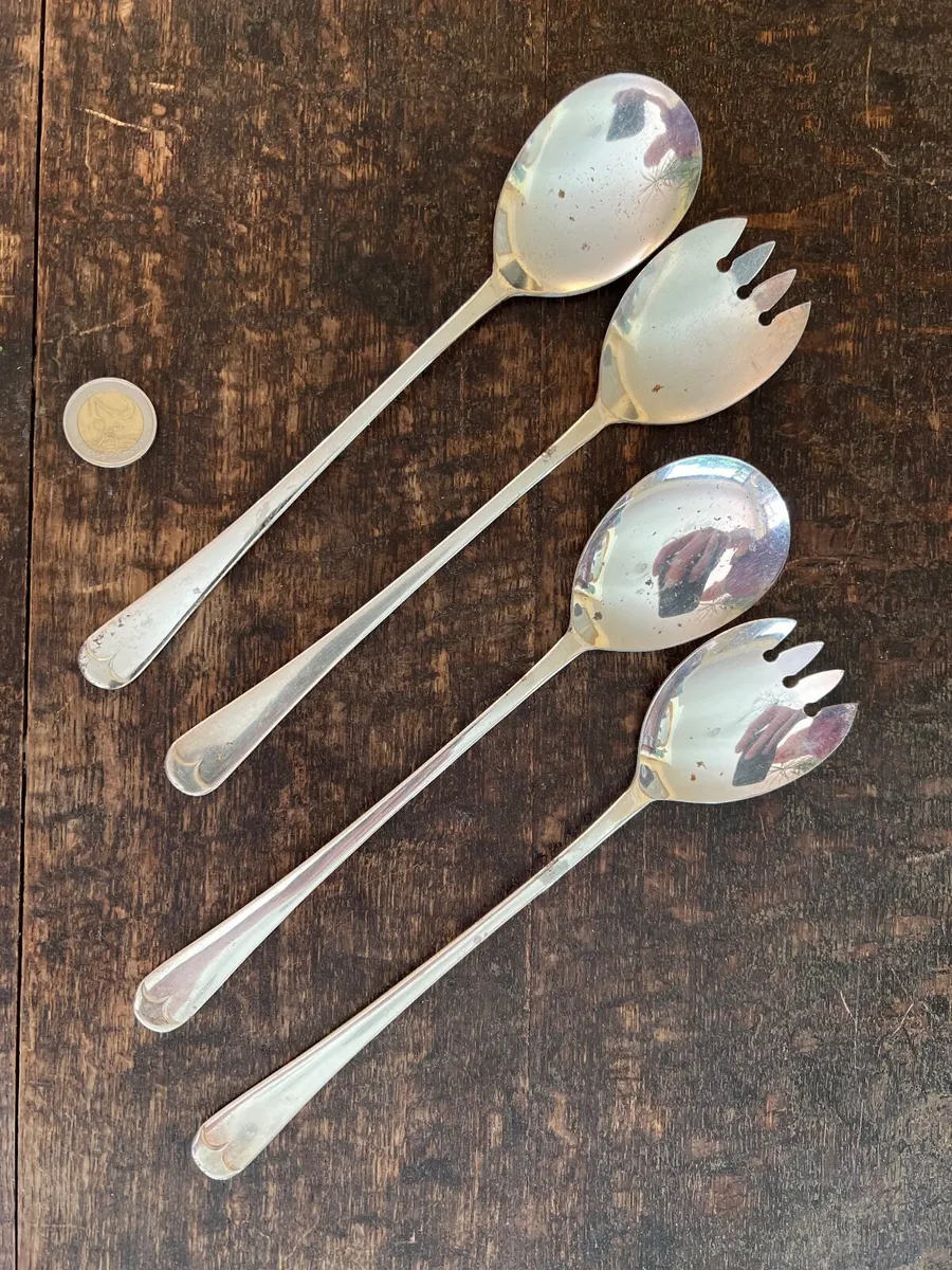 Set of Antique Sheffield Silverplated Servers - Image 1