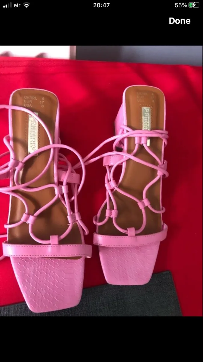 Ladies sandals  size 4 €5 - Image 1