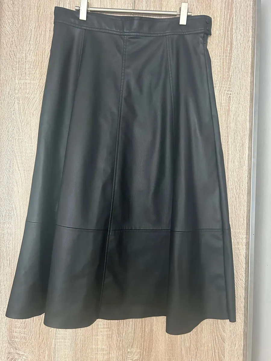 Leather skirt size uk12
