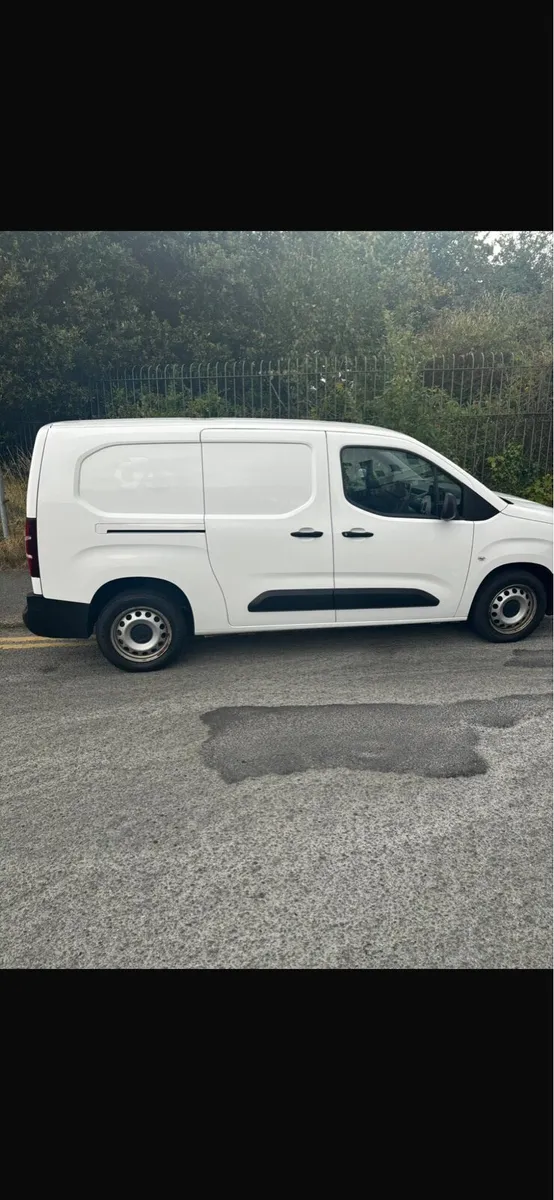 202 Peugeot partner lwb NEW MODEL - Image 2
