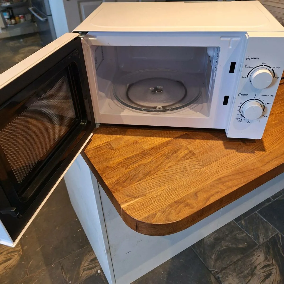 Microwave - Image 1