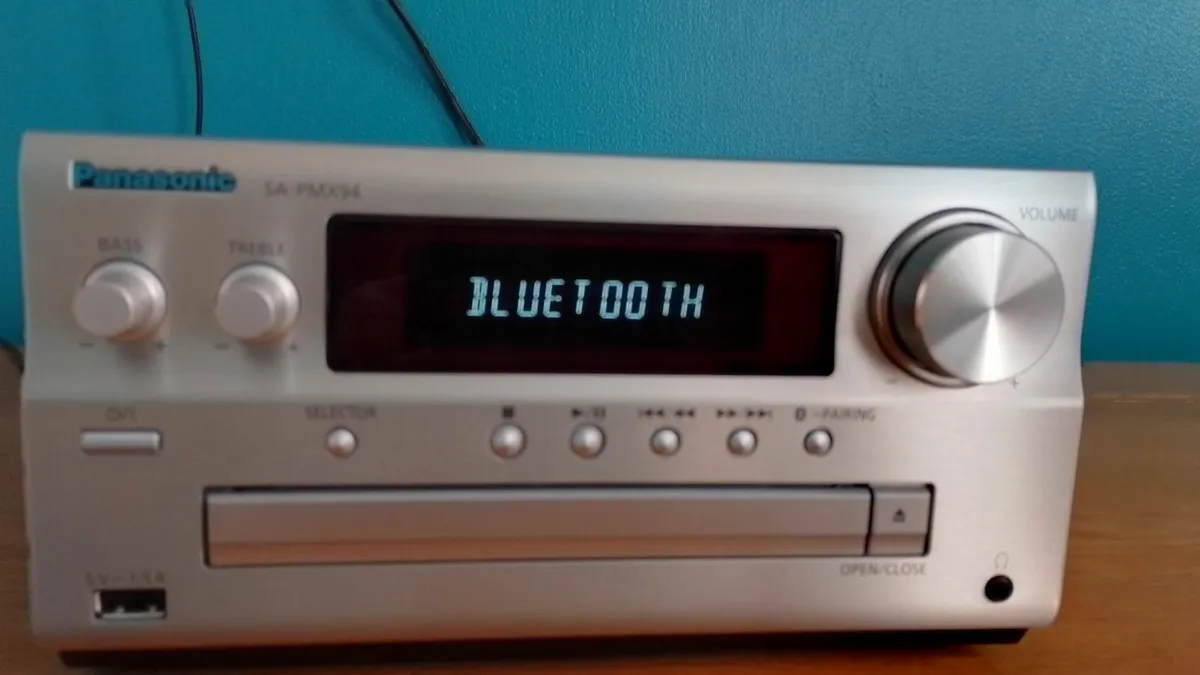 PANASONIC AUDIO SYSTEM ONLY 5 WEEKS OLD - Image 3
