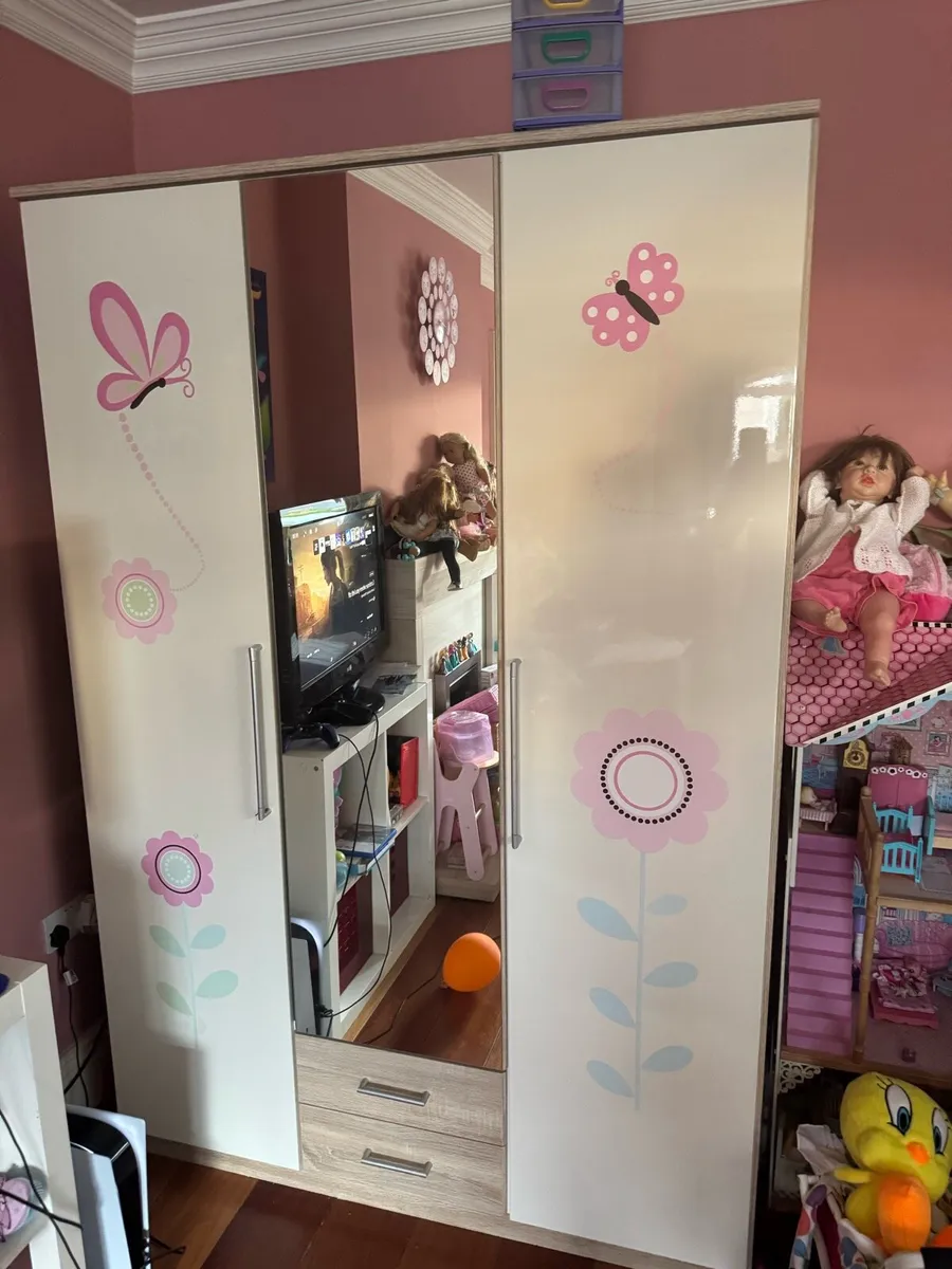 Wardrobes - Image 1