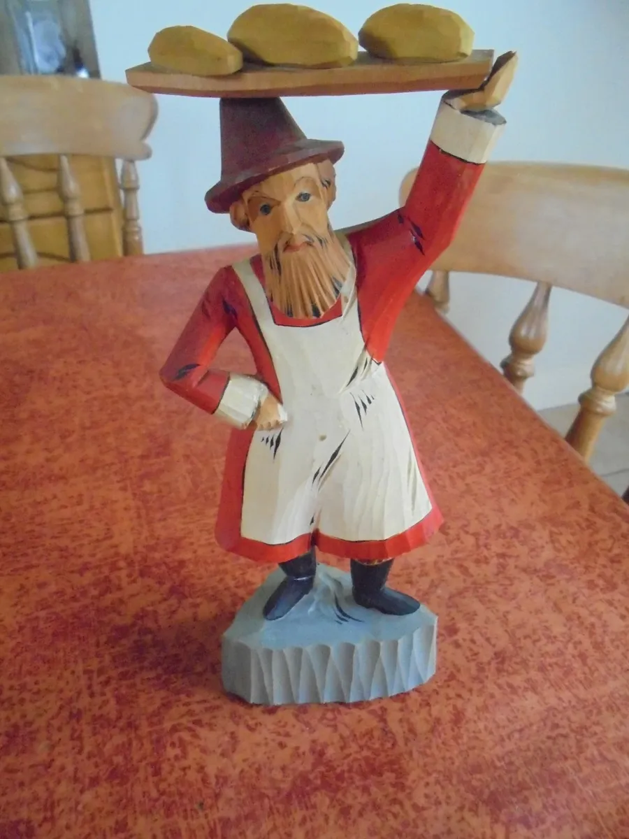 Hand Carved Figures x 2 for Sale - Image 3