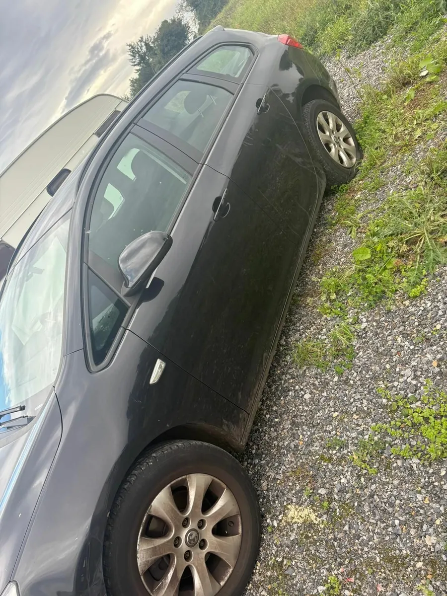Vauxhall Astra 2015 - Image 1