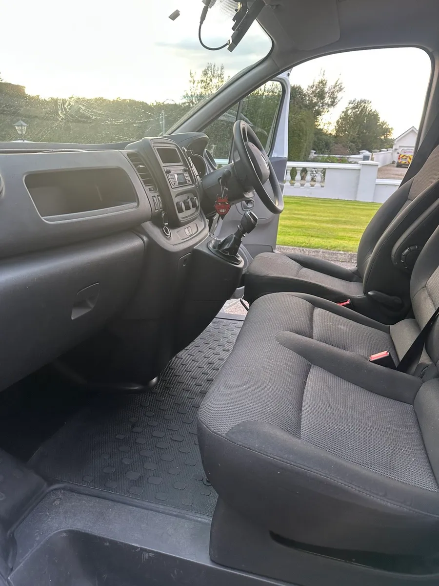 Renault trafic - Image 4