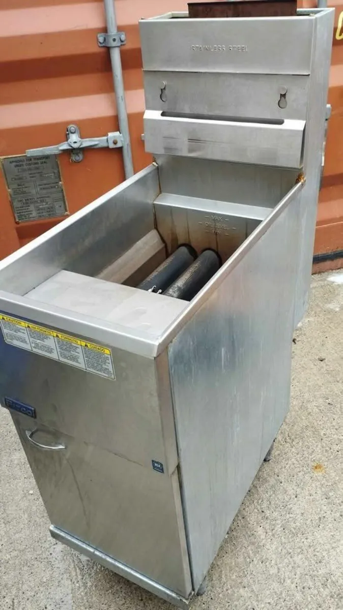 Catering Equiptmrnt - Image 2
