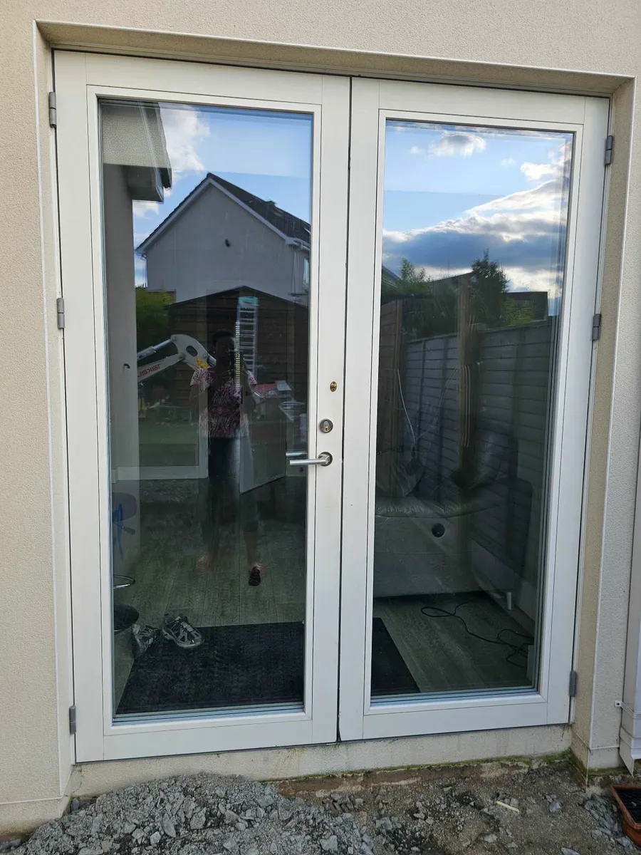 A rated Triple grazed French doors - Image 3