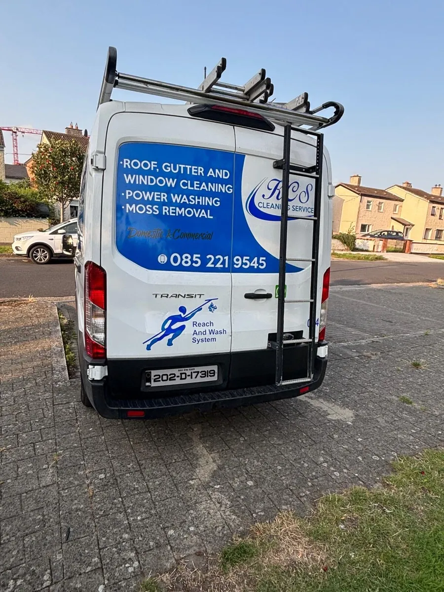 Ford transit - Image 2