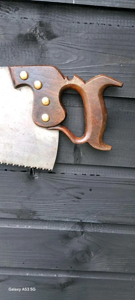 Old  hand saws  brass  fittings €45 each - Image 3