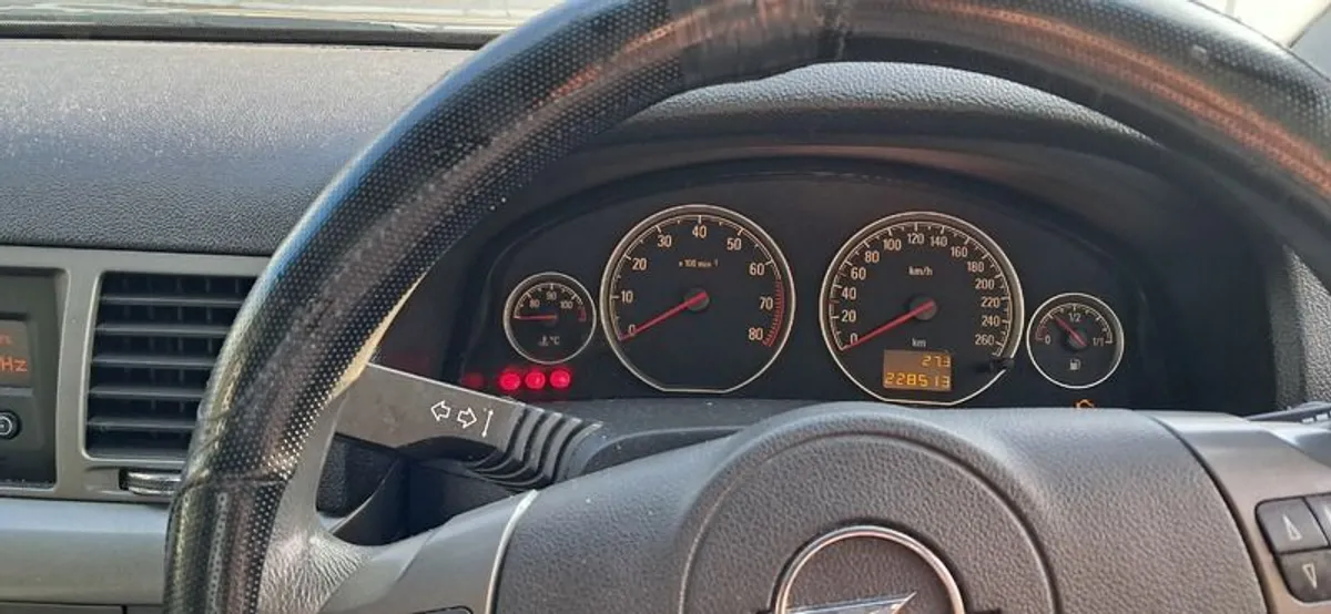 2008 Opel Vectra - Image 3