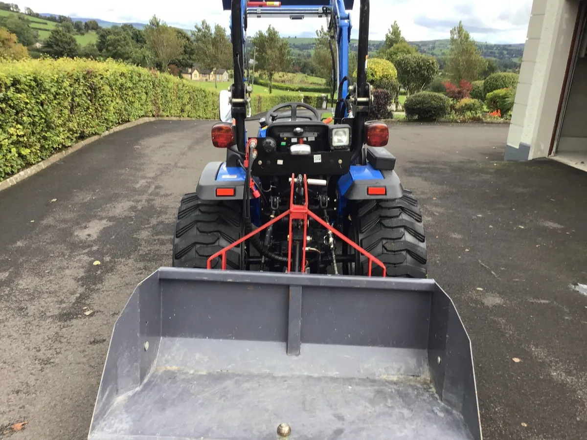 Compact Tractor - Image 4