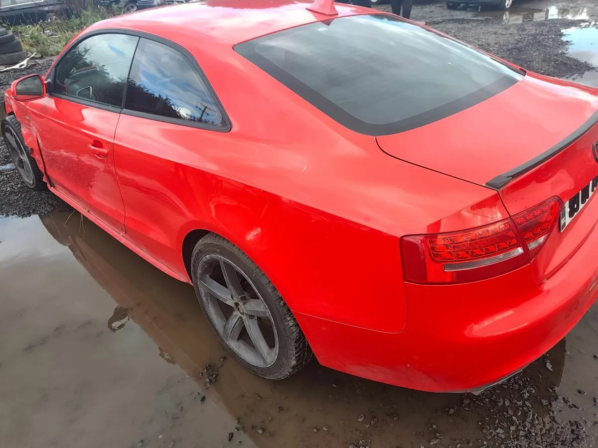 2009 audi a5 s line 4x4 - Image 1