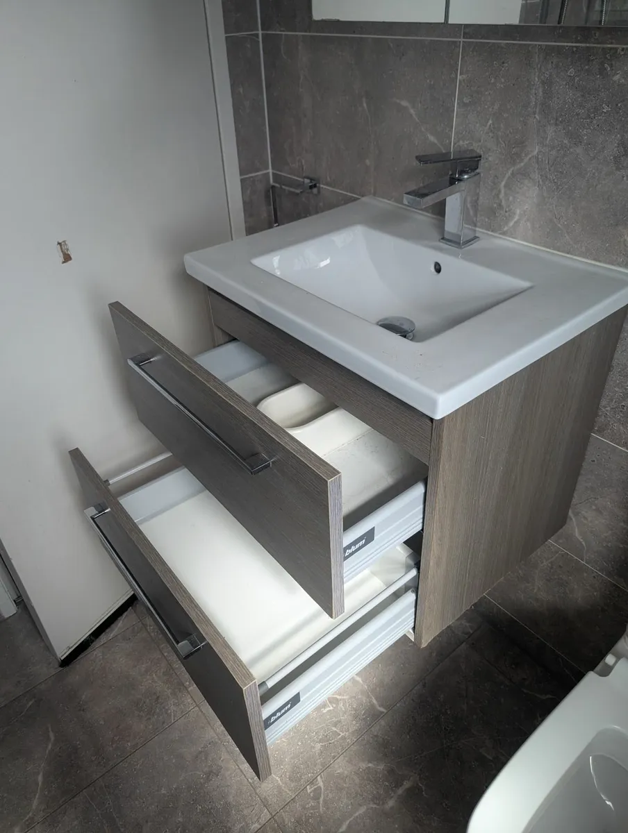 Gone pending collection -Bathroom sink and drawers - Image 1