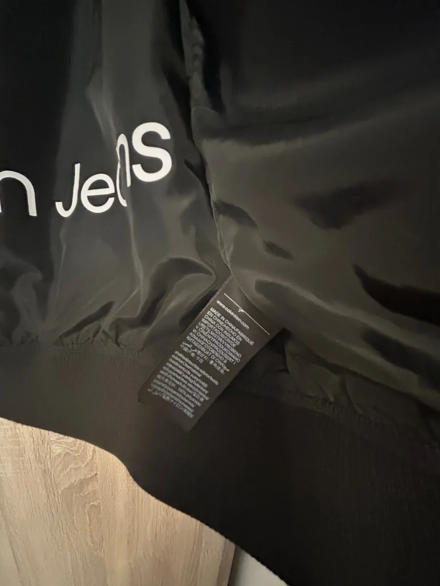 Mens Calvin Klein jacket size L original - Image 2