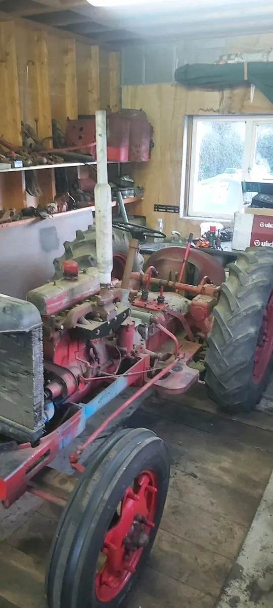 David Brown Cropmaster - Image 1