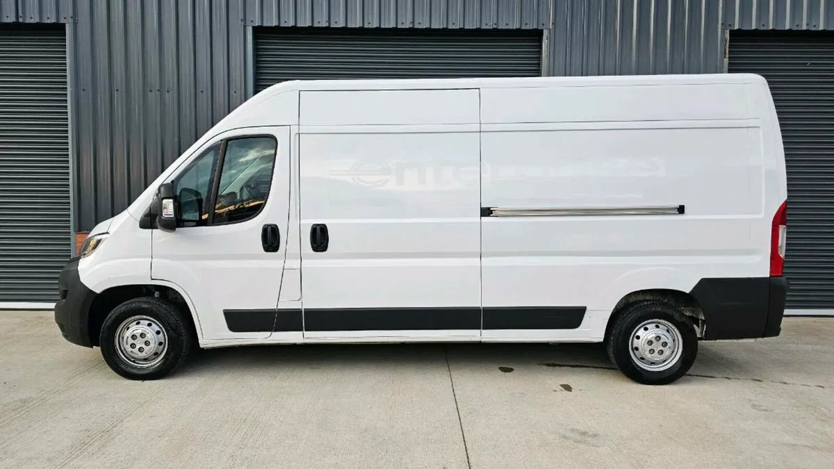 // 231 opel movano van // - Image 2