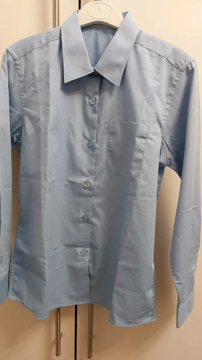 Blue shirts - Image 2