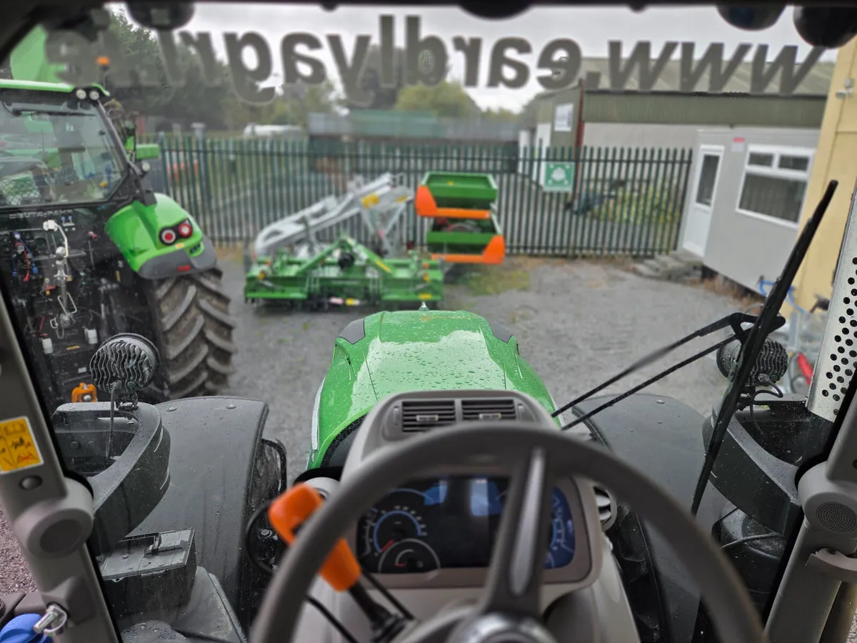 Tractor - Image 4