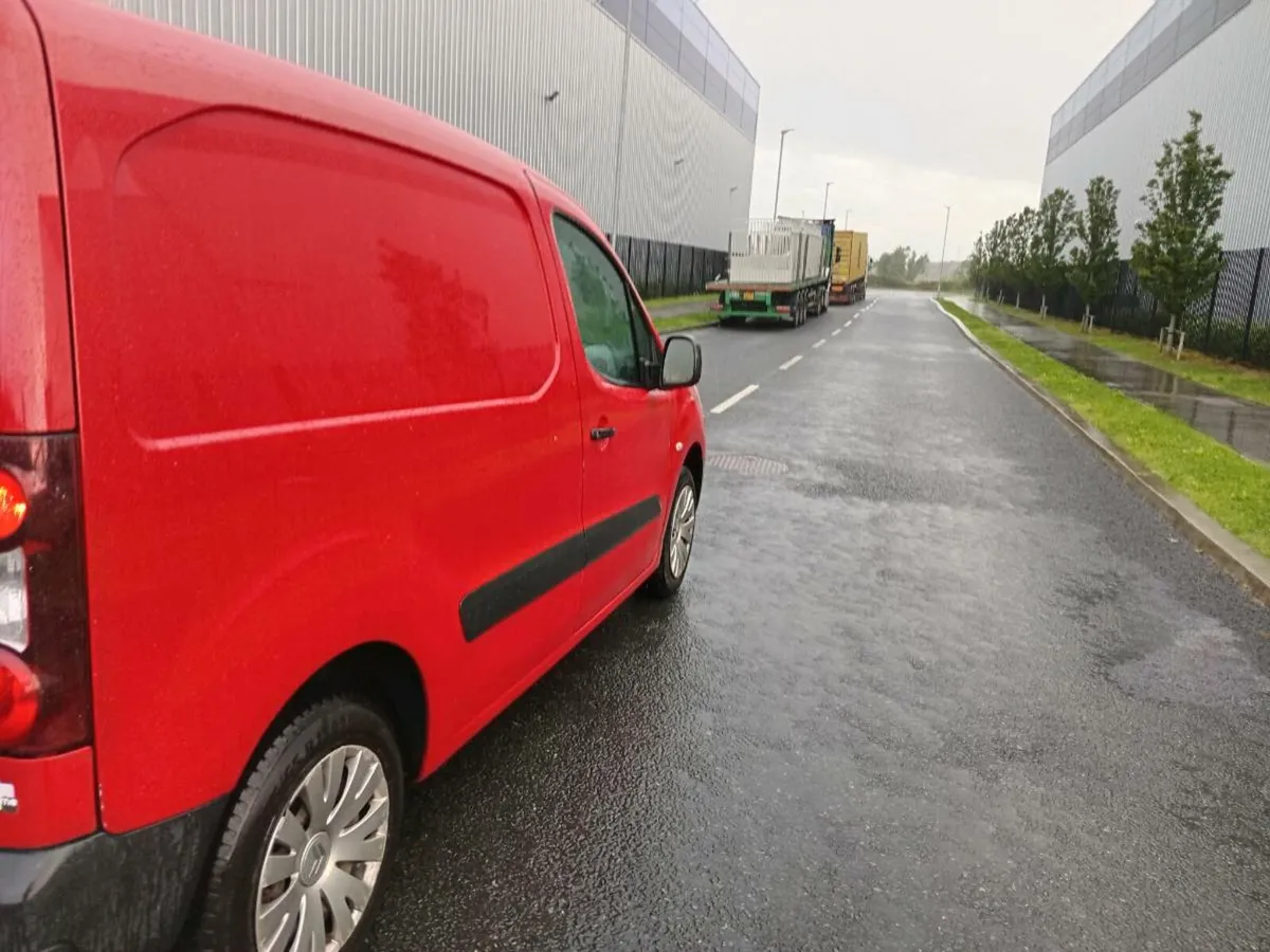 2014 citreon berlingo - Image 3