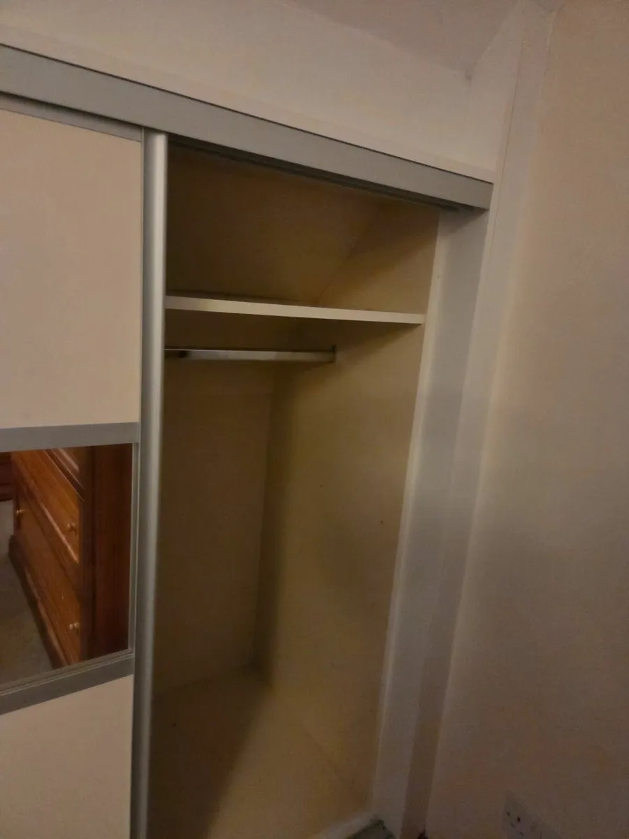 Wardrobe - Image 2
