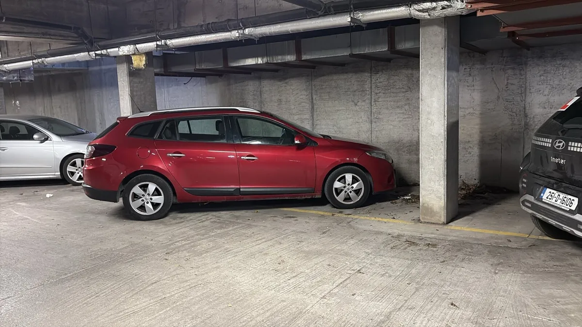 Renault Megan - Image 4