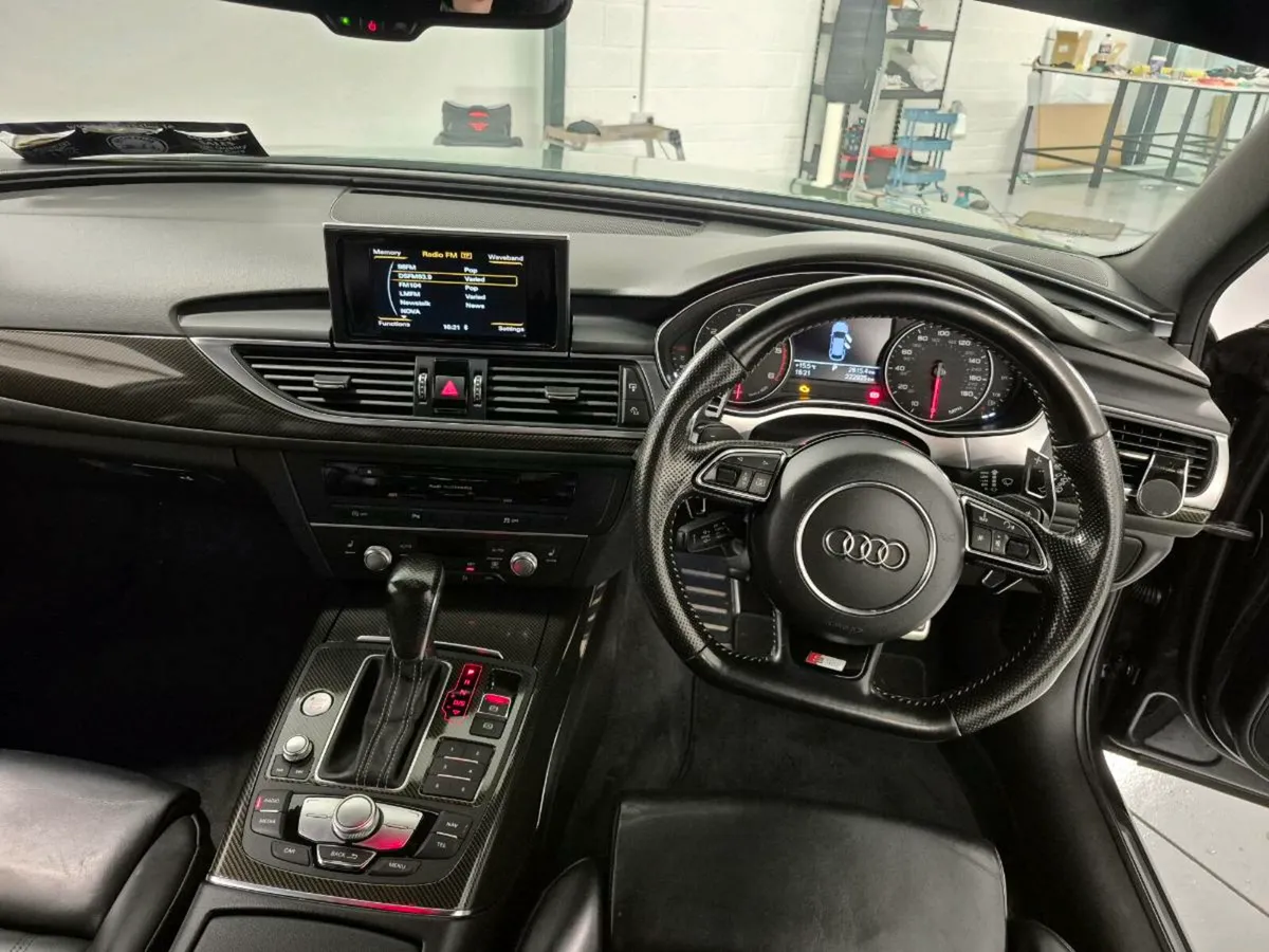 Audi A6 Avant S-Line - Image 2