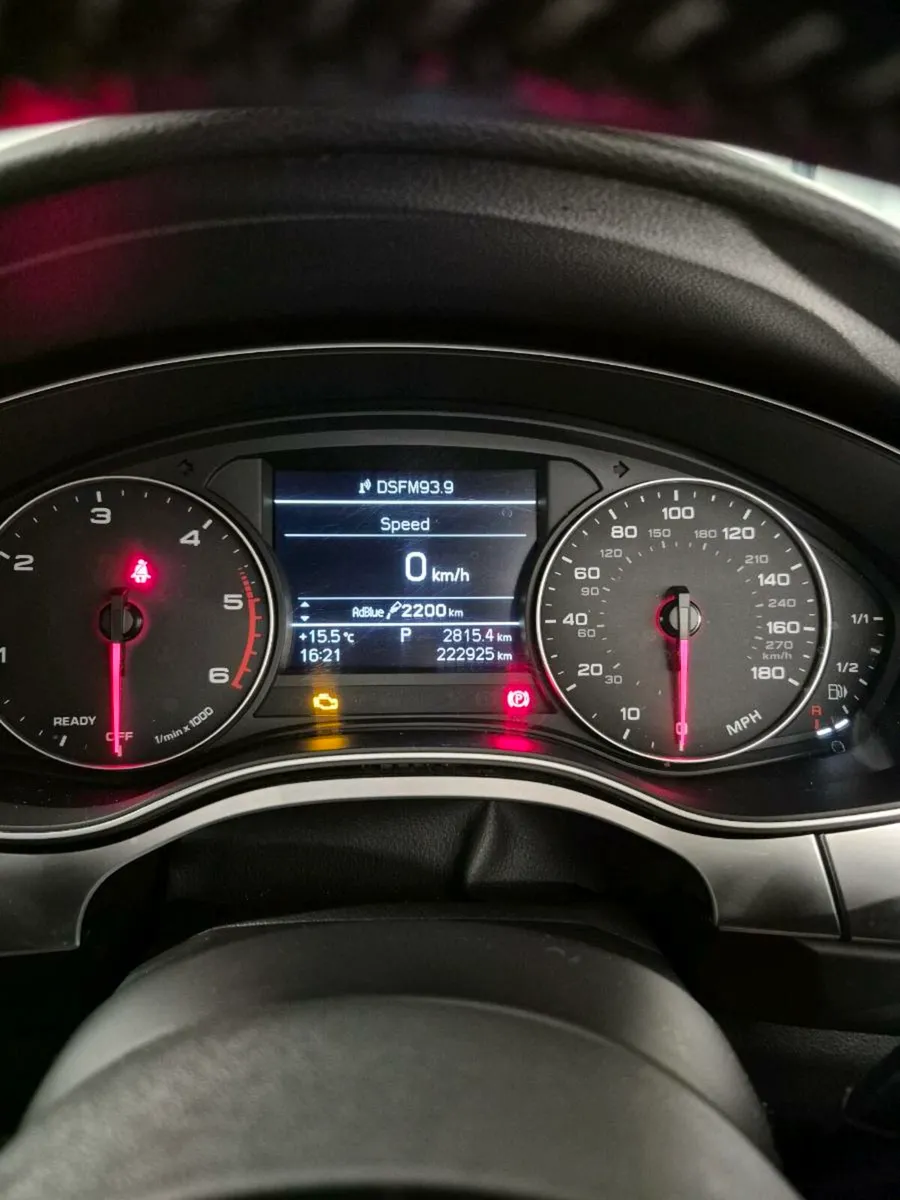 Audi A6 Avant S-Line - Image 3