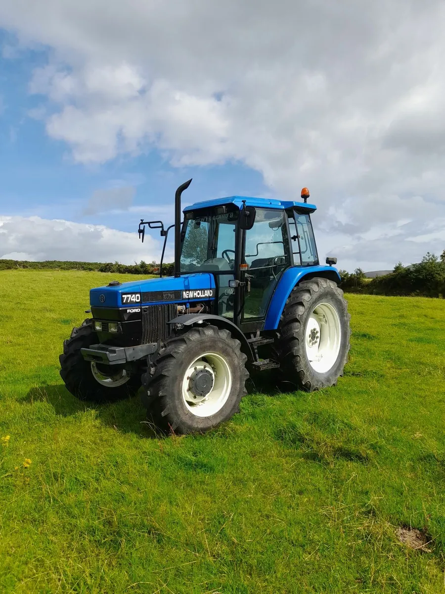New Holland 7740 SLE - Image 2