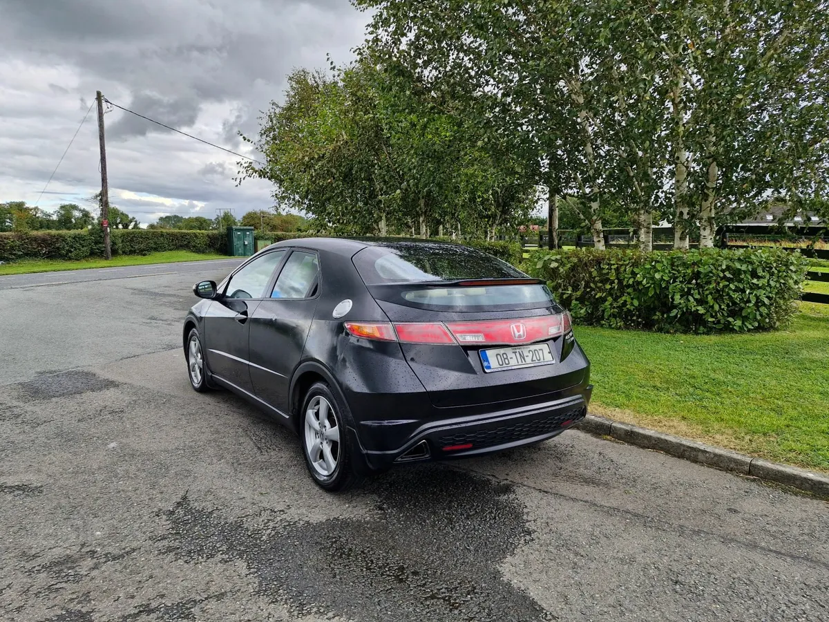 Honda Civic (NCT TESTED AND TAXED)!!! - Image 4