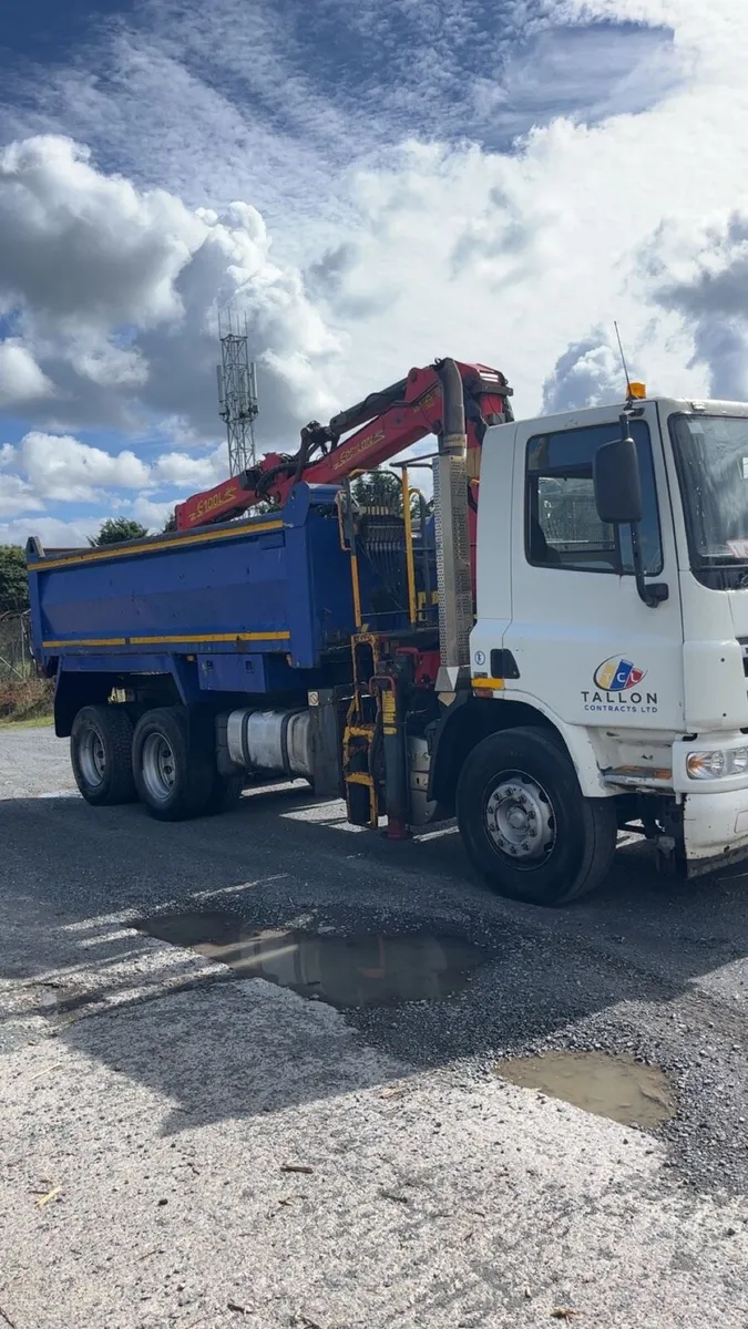2009 DAF 75 310 6x4 tipper - Image 4