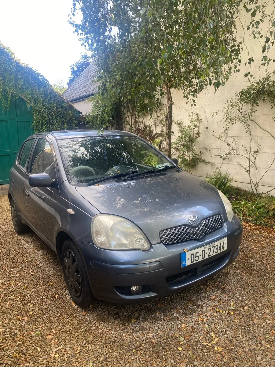 Toyota Yaris - Image 2