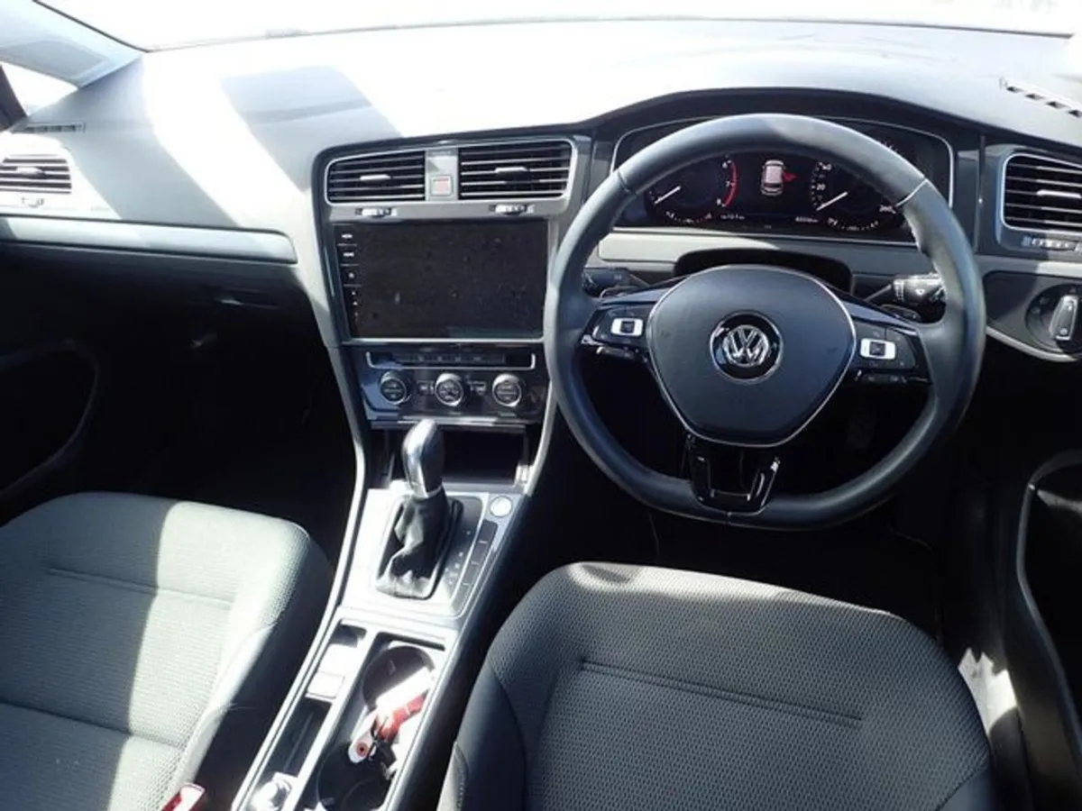 Volkswagen Golf 1.2 Comfortline Tech Edition - Image 2