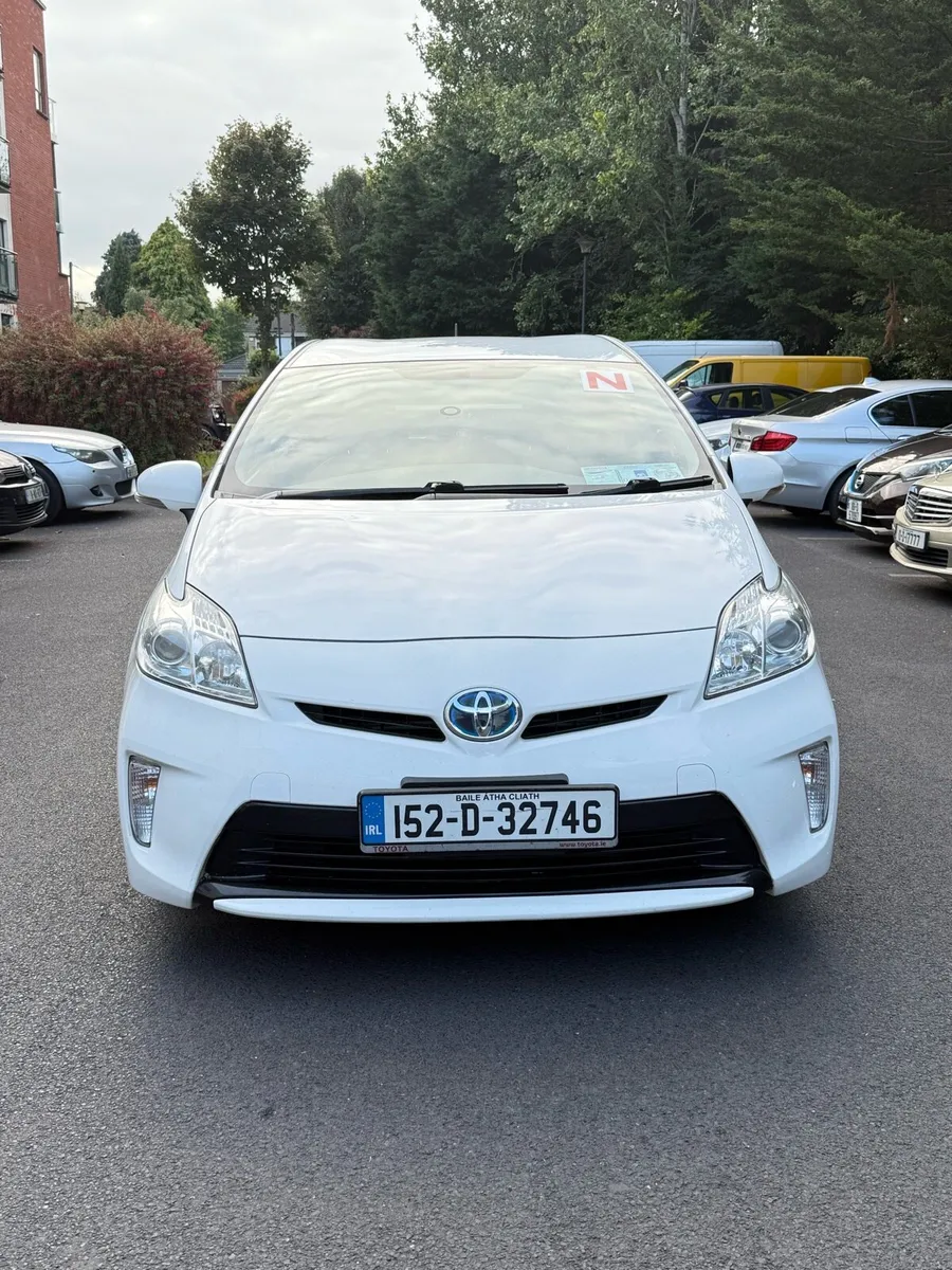Toyota Prius 2015 - Image 1