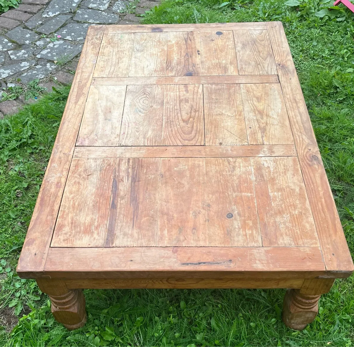 Solid wood coffee table - Image 2