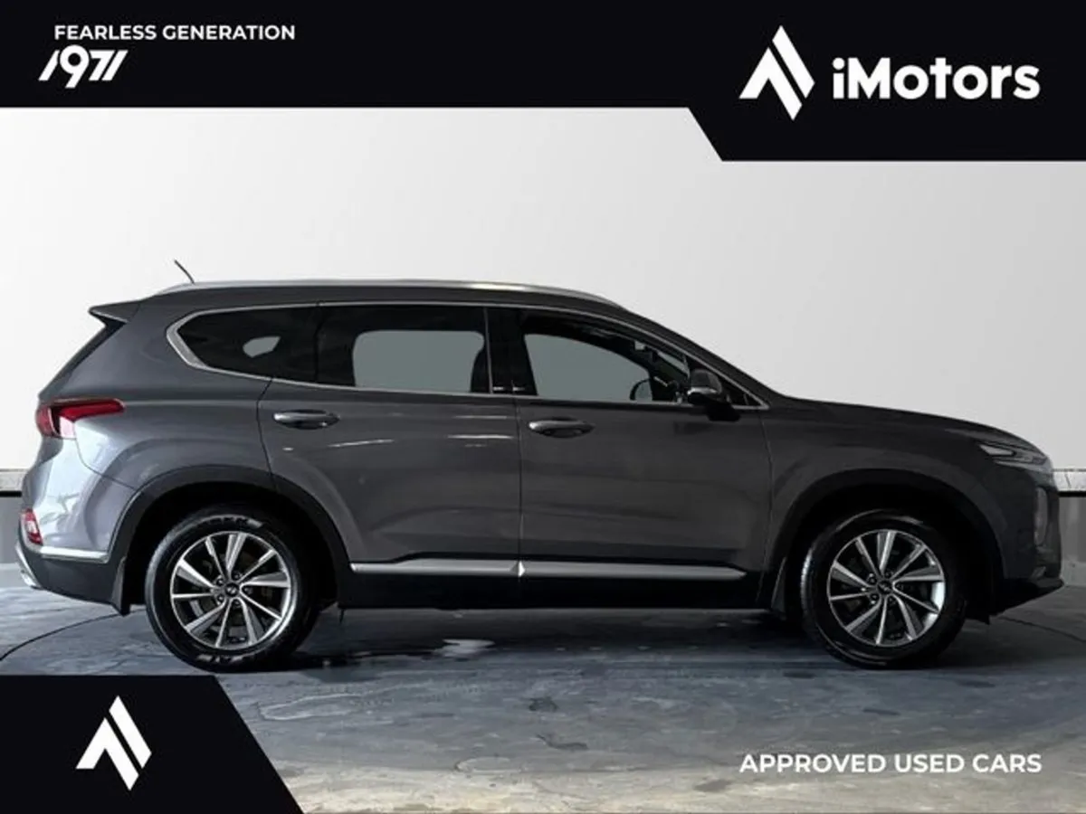 Hyundai Santa Fe 4WD Executive Plus 5DR - Image 2