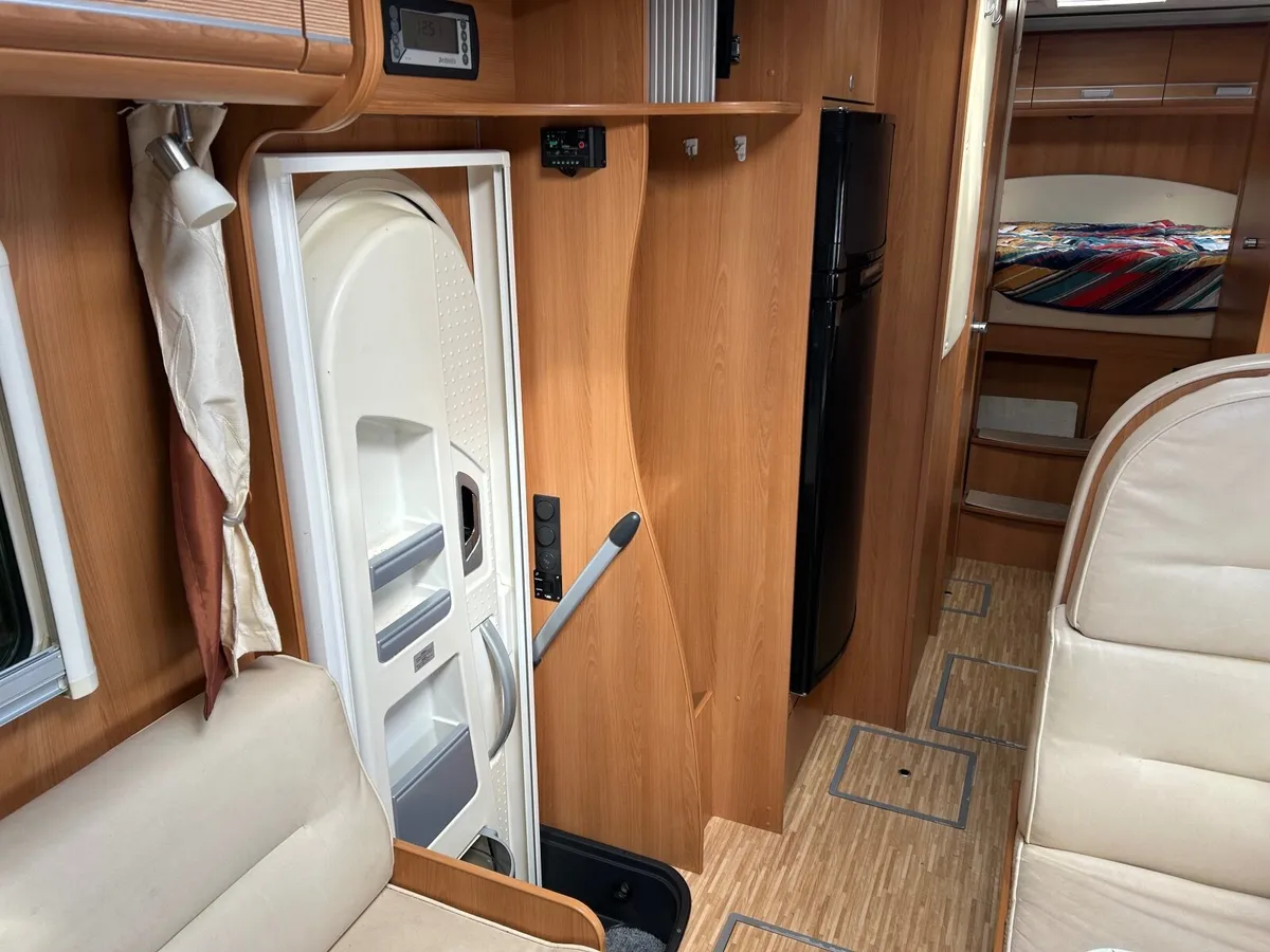 2008 Fiat Ducati Dethleffs 6 Berth - Image 4