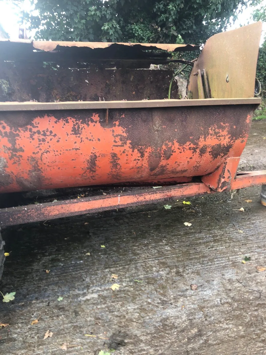 Side spreader - Image 3