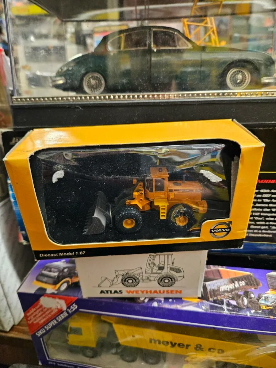 Corgi Volvo Loader