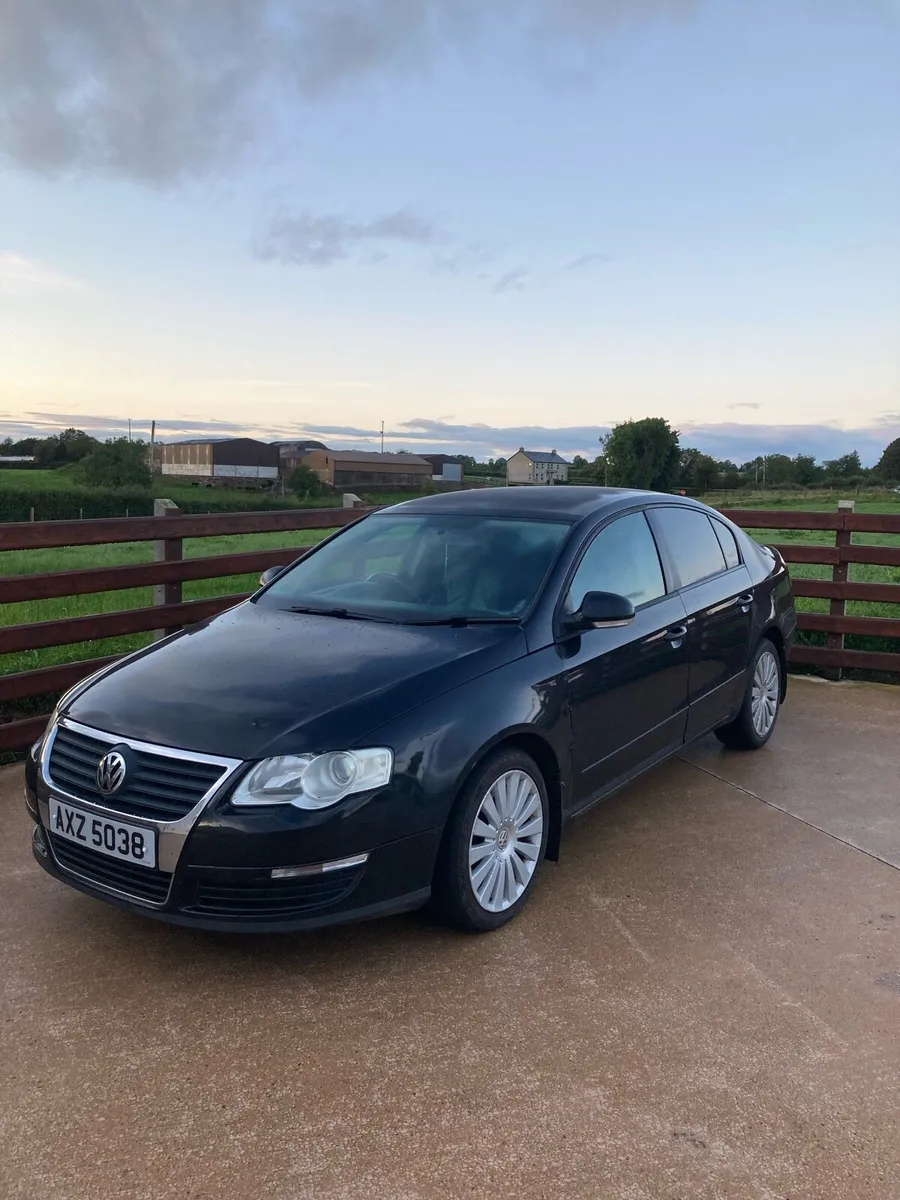 Volkswagen Passat - Image 1