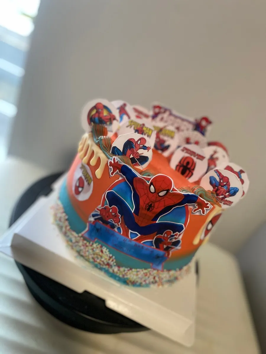 Cakes and sweet treats - Image 3