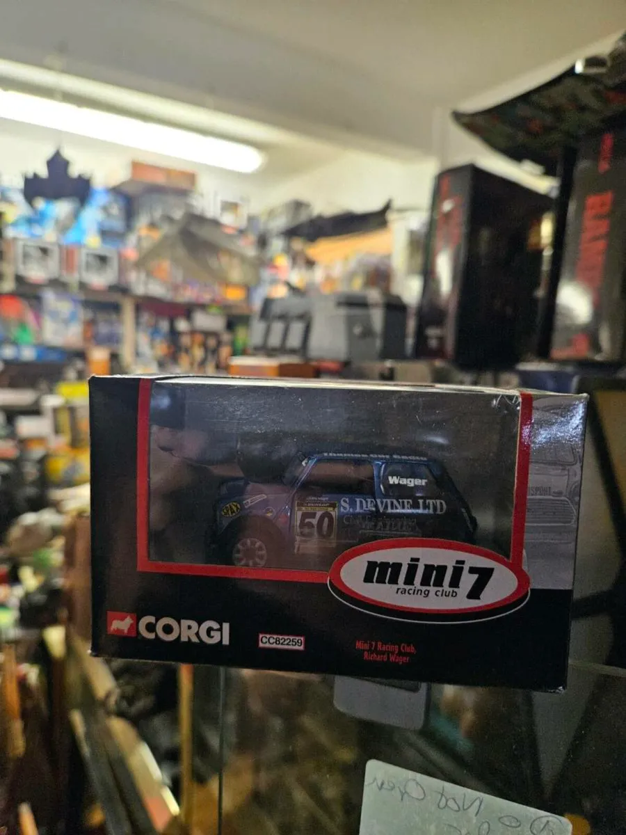 Corgi Mini