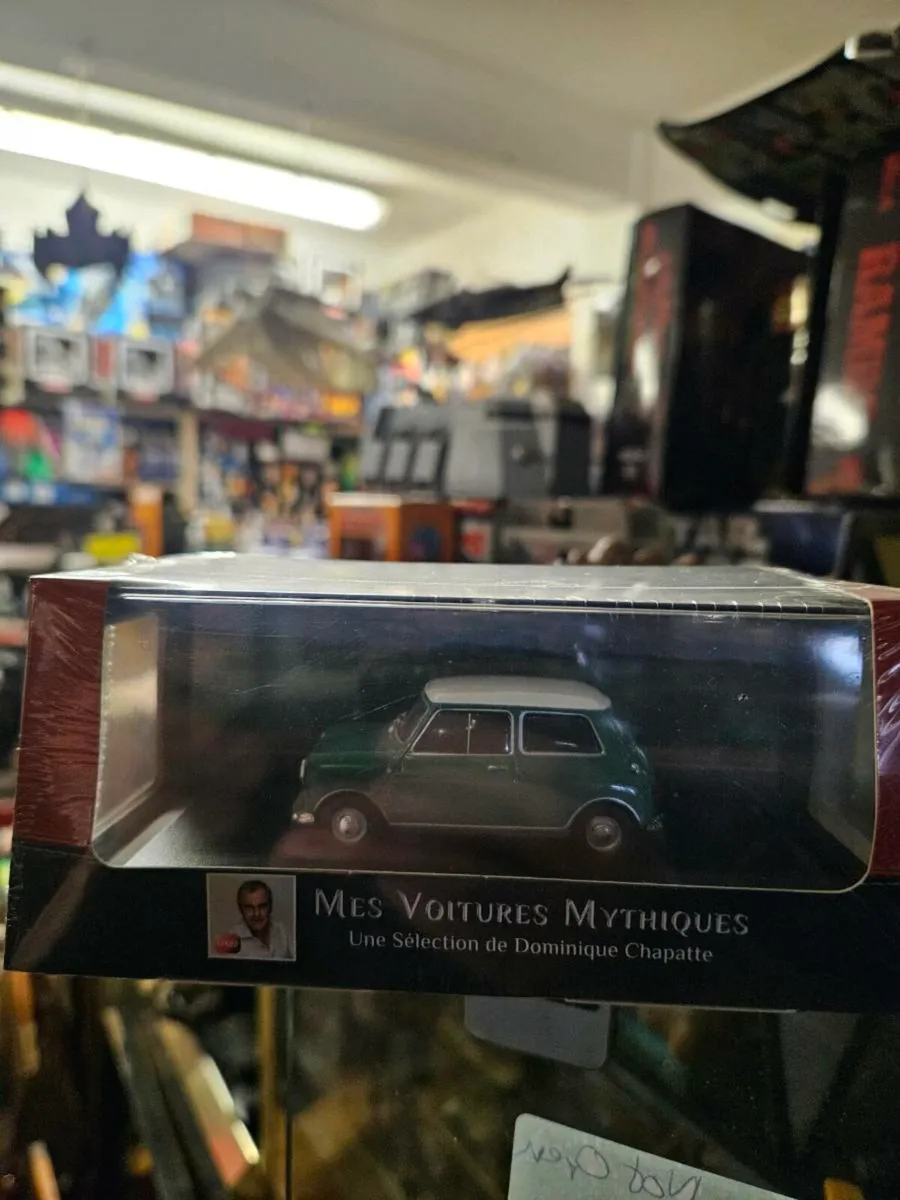 Corgi Oxford Mini