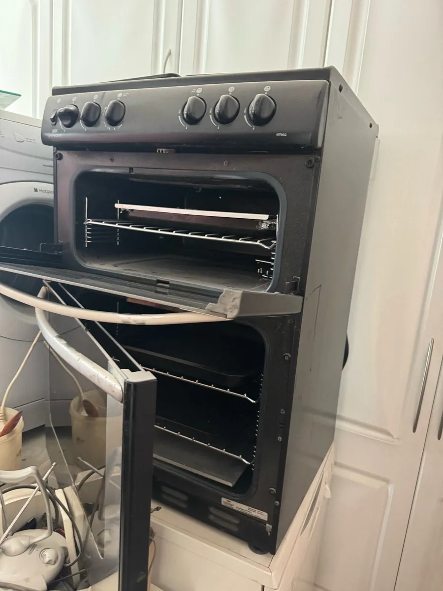 Gas cooker