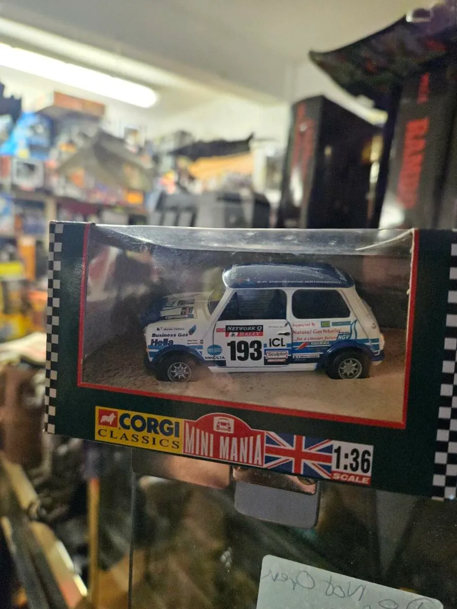 Corgi Mini