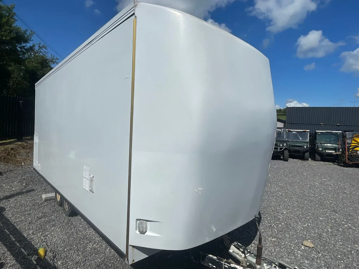 Buisness display trailer - Image 3